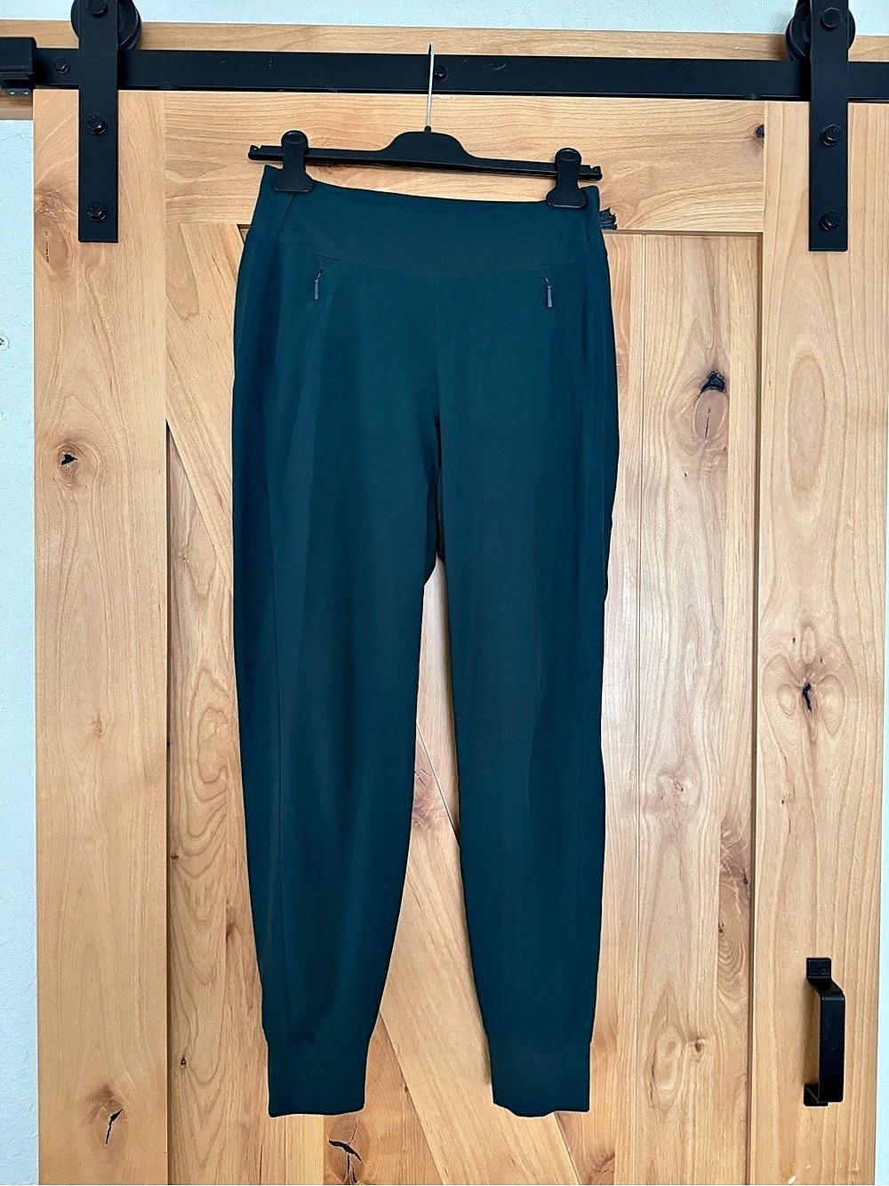 ATHLETA Lined Soho Jogger Pants in Teal Deep Blue, Track Pants, Size 4, Like New